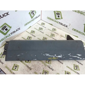 MOLDURA TRASERA CABINA 81615100552 PARTE IZQUIERDA 