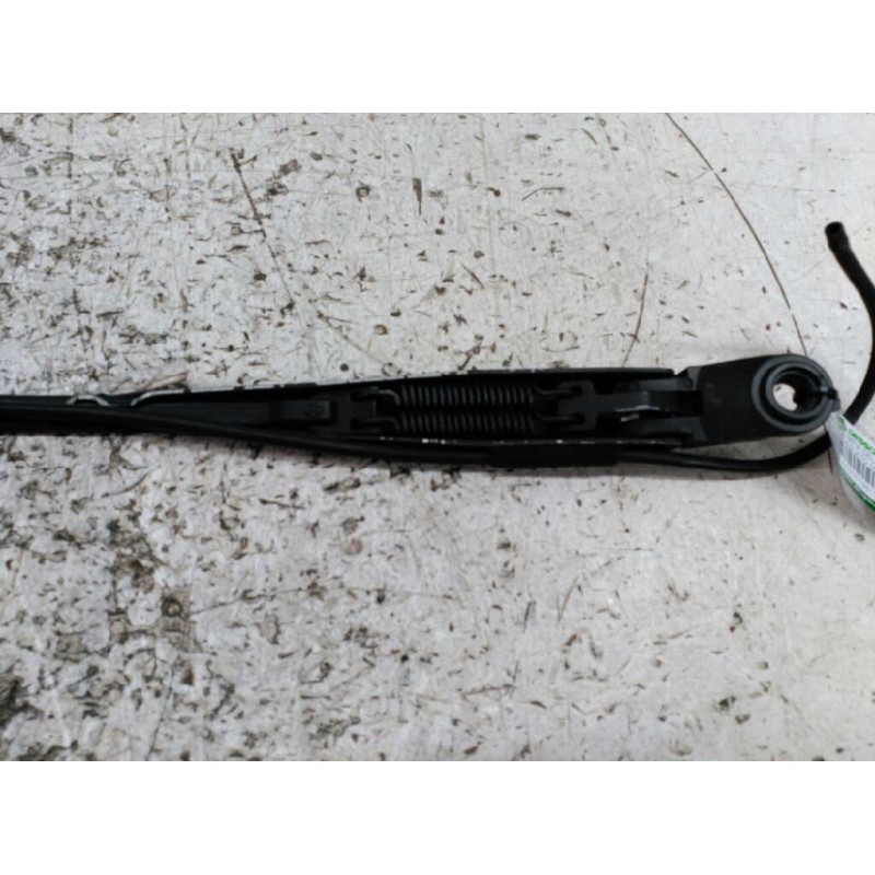 Recambio de brazo limpia delantero derecho para mercedes-benz vito (w638) combi 110 d euro 2 (638.174) referencia OEM IAM 2