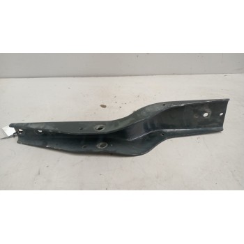 Recambio de soporte cabina trasero para iveco eurocargo 05.03  5.9 diesel referencia OEM IAM 500364395  