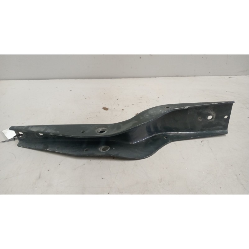 Recambio de soporte cabina trasero para iveco eurocargo 05.03  5.9 diesel referencia OEM IAM 500364395 - Blanco 2