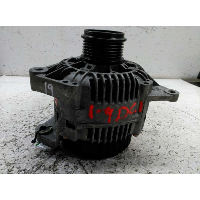 Recambio de alternador para renault megane ii berlina 5p dynamique referencia OEM IAM 7700431943 A13V1252 VALEO 2