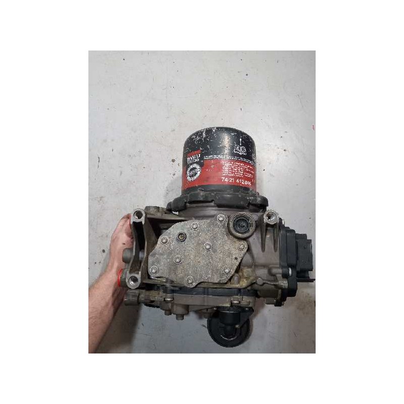 Recambio de valvula aire para renault serie t fg 4x2 cabina high-sleeper referencia OEM IAM 22358799 EL2101 K107483 4