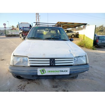 peugeot 205 berlina del año 1997
