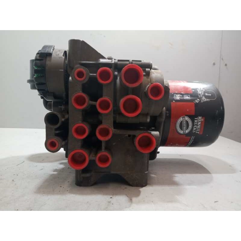 Recambio de valvula aire para renault serie t 12.8 diesel referencia OEM IAM 22358799 EL2101 K107483 - Blanco 2