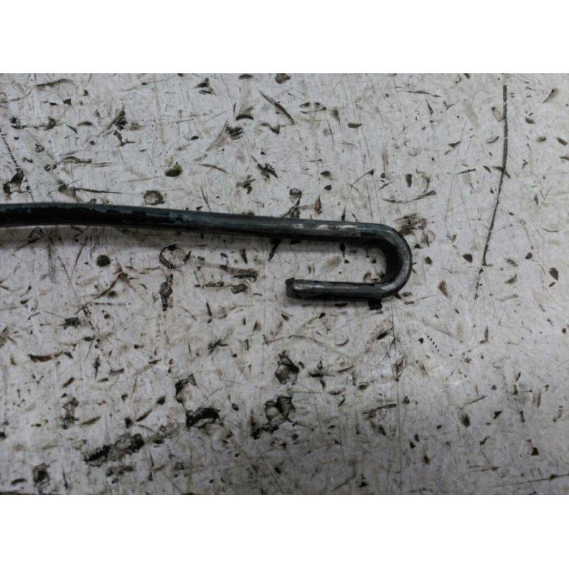 Recambio de brazo limpia delantero izquierdo para mercedes-benz vito (w638) combi 110 d euro 2 (638.174) referencia OEM IAM 3