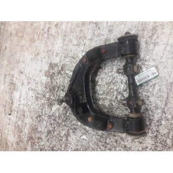 BRAZO SUSPENSION SUPERIOR DELANTERO DERECHO 