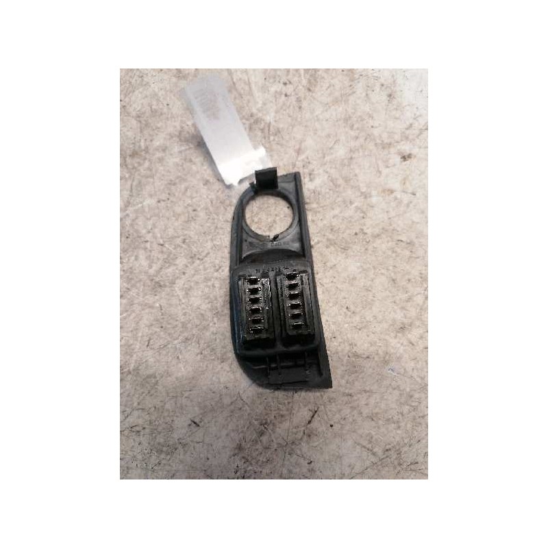 Recambio de mando elevalunas delantero izquierdo para renault megane i fase 2 berlina (ba0) 1.4 16v authentique referencia OEM I - Blanco 2