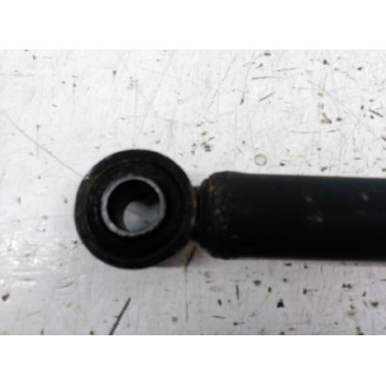 Recambio de amortiguador trasero izquierdo para mitsubishi santamo (hyundai) santamo confort referencia OEM IAM   