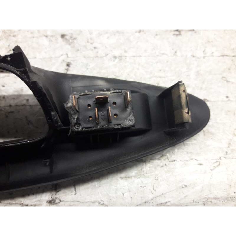 Recambio de mando elevalunas delantero derecho para audi a4 berlina (b5) 1.9 tdi referencia OEM IAM 8D1867172A - Verde 2
