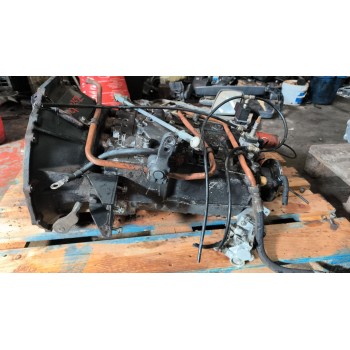 Recambio de caja cambios para nissan trucks atleon 210 referencia OEM IAM S636 1290052349 32010D92008