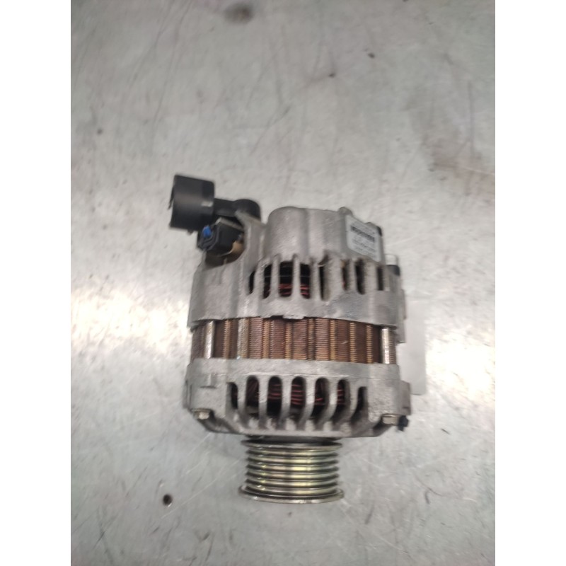 Recambio de alternador para peugeot 206 berlina xs-line referencia OEM IAM 9638275880 - Blanco 4