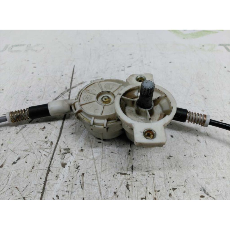 Recambio de elevalunas delantero derecho para mercedes-benz vito (w638) combi 110 d euro 2 (638.174) referencia OEM IAM  MANUAL 2