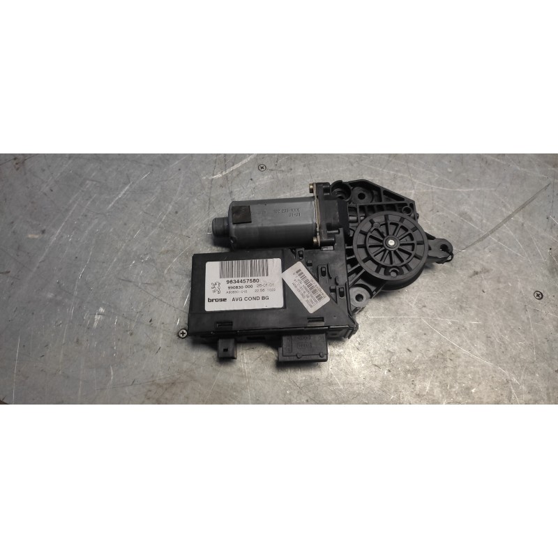 Recambio de motor elevalunas delantero izquierdo para peugeot 307 (s1) xt referencia OEM IAM 9634457580 990830000 3