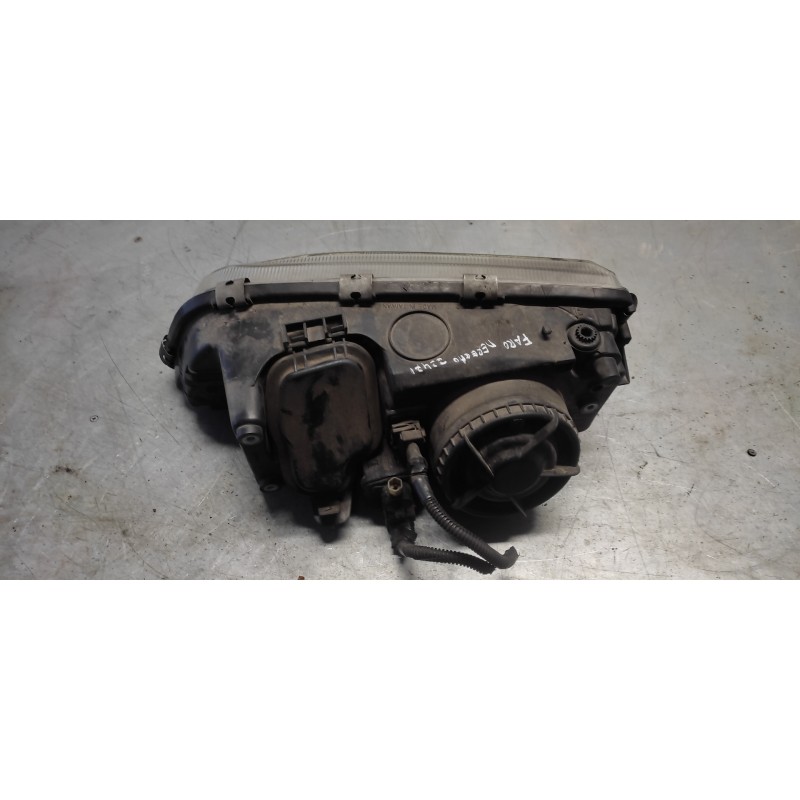 Recambio de faro derecho para volvo s70 berlina 2.5 d / tdi referencia OEM IAM - Blanco 2