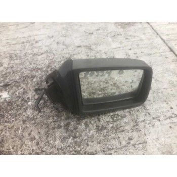 RETROVISOR DERECHO 