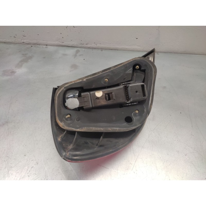 Recambio de piloto trasero derecho para mercedes-benz clase c (w203) sportcoupe c 220 cdi (203.706) referencia OEM IAM 2
