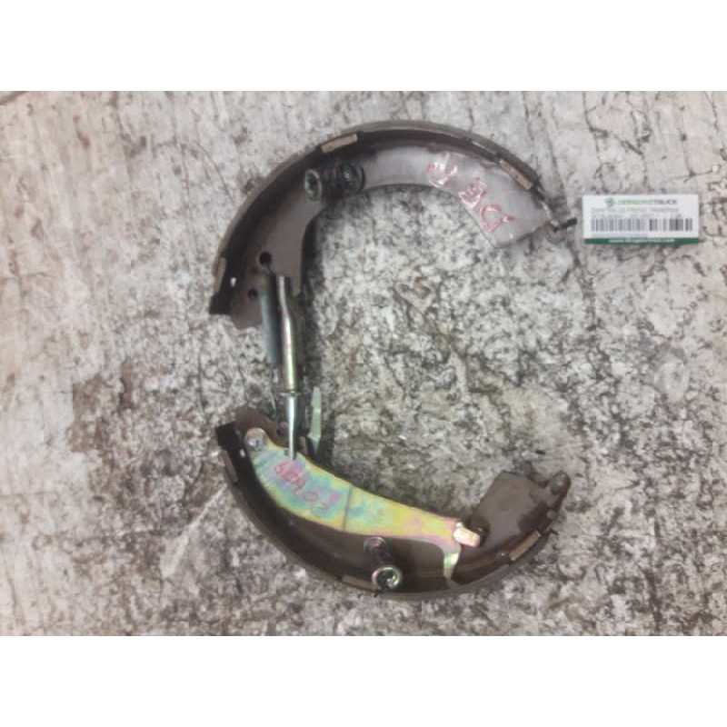 Recambio de zapatas de freno traseras para mitsubishi l 200 (k6/7) 2500 td american spirit (4-ptas.) referencia OEM IAM  DERECHA - Verde