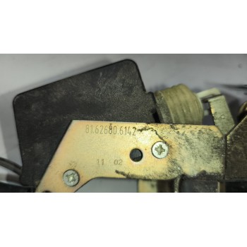 Recambio de cerradura puerta delantera derecha para man tg-m 18.xxx 6.9 diesel referencia OEM IAM 81626806142  