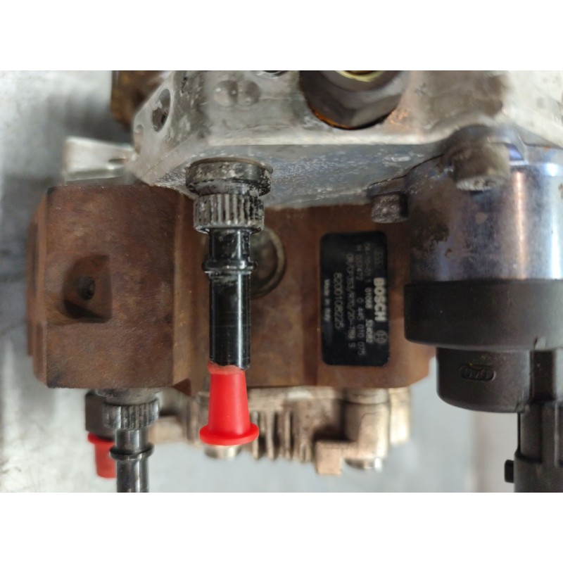 Recambio de bomba inyeccion para renault scenic ii authentique referencia OEM IAM 0445010075  8200108225 - Gris 2