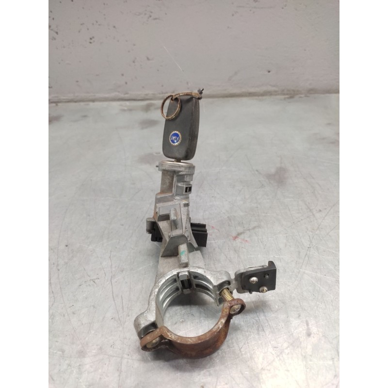 Recambio de conmutador de arranque para fiat grande punto (199) 1.3 16v multijet dynamic (55kw) (01.2007) referencia OEM IAM 517 - Azul
