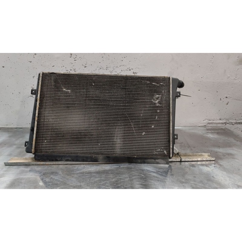 Recambio de radiador agua para d.b.p. 2.500 c4 referencia OEM IAM 1K0121251AK 2