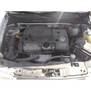 VOLKSWAGEN POLO BERLINA (6N1)