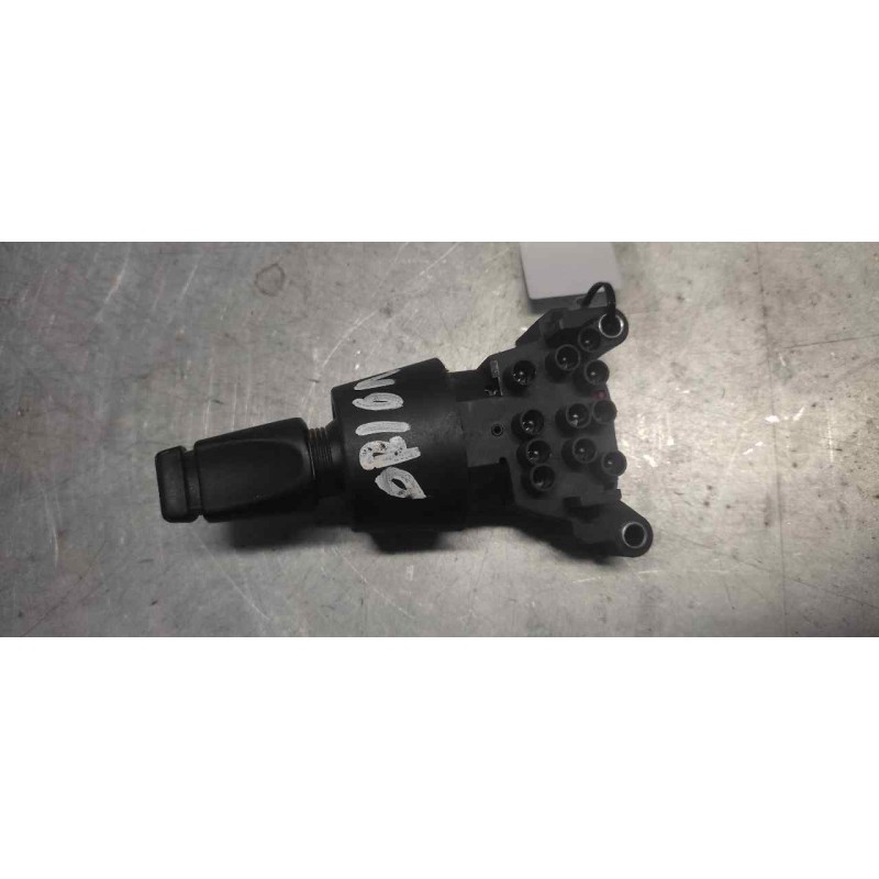 Recambio de mando limpia para ford orion clx referencia OEM IAM 87AG17K478 2