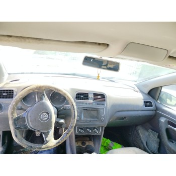 volkswagen polo v (6r1, 6c1) del año 2015