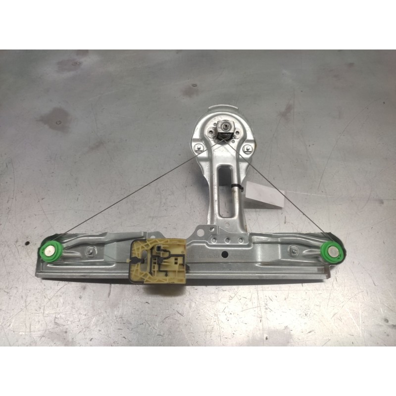 Recambio de elevalunas trasero derecho para ford focus lim. (cb8) titanium referencia OEM IAM BM51A27000AA  MANUAL 2