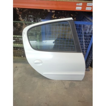 Recambio de puerta trasera derecha para peugeot 206 berlina xs-line referencia OEM IAM   