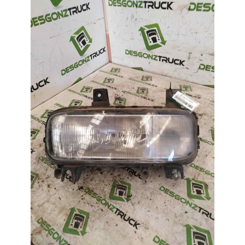Recambio de faro izquierdo para mercedes-benz atego 4 cyl. 4x2 2005  4.3 diesel (om 904 la) referencia OEM IAM 9738200561 - Blanco