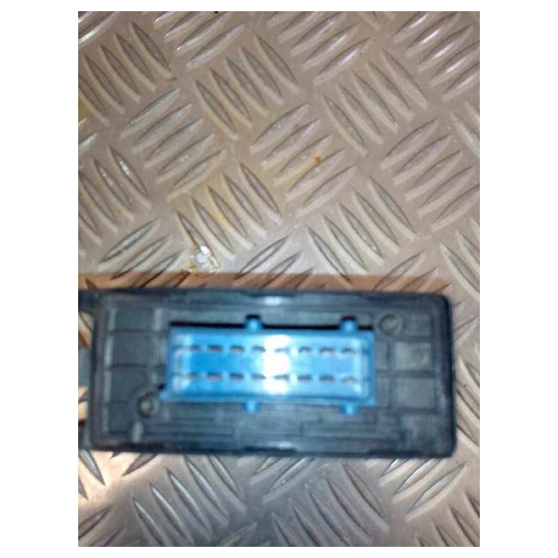 Recambio de modulo electronico para scania serie 4 (p/r 124 l) fsa 420 (4x2) e2/e3 corto cr 13 / 14 b referencia OEM IAM 1361095 - Blanco 3
