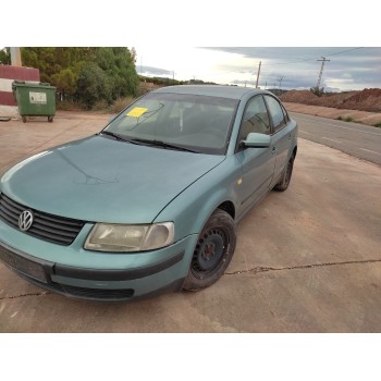 volkswagen passat berlina (3b2) del año 1999