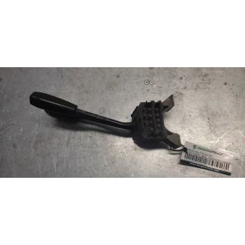Recambio de mando multifuncion para ford fiesta berl./express festival / cl referencia OEM IAM 77FG11K665CA  