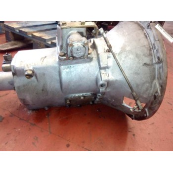 Recambio de caja cambios para ebro trucks l l 45 f referencia OEM IAM T5200 071010981 