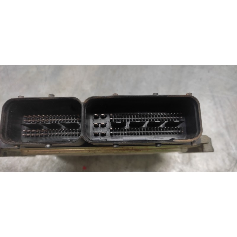 Recambio de centralita motor uce para opel zafira b cosmo referencia OEM IAM 0281017064 55575556 1039S39899 - Gris 2