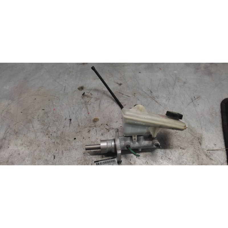 Recambio de bomba freno para nissan primastar (x83) combi 6 asientos batalla 2,78t referencia OEM IAM 32067008C  