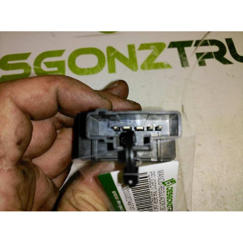 Recambio de mando regulador de faros para peugeot 206 berlina xt referencia OEM IAM - Azul 2