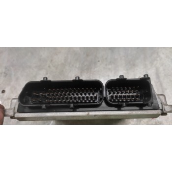 Recambio de centralita motor uce para volkswagen passat berlina (3b2) comfortline referencia OEM IAM 0281001720 038906018P 