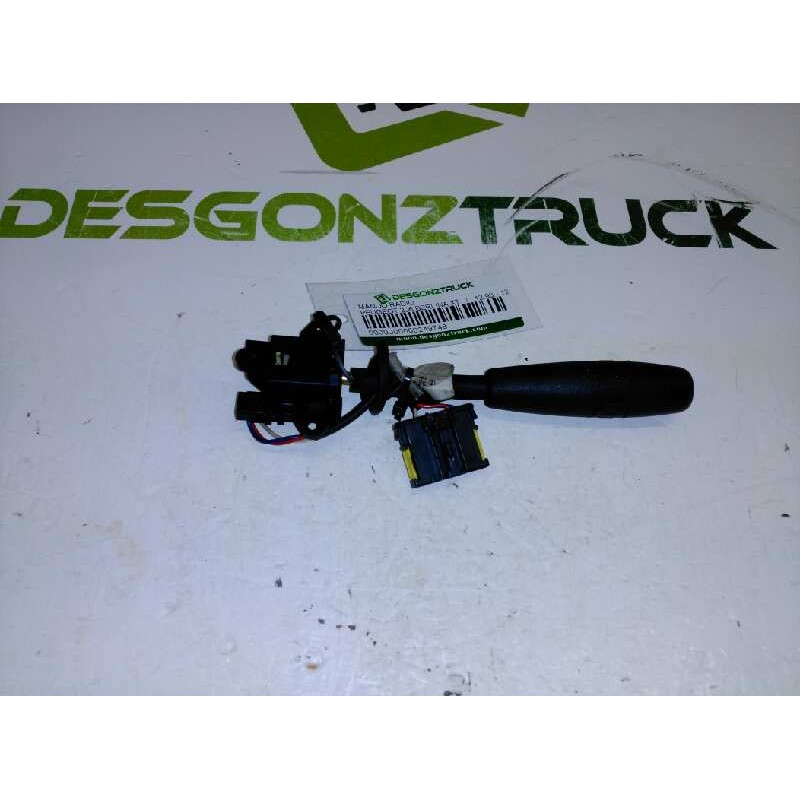 Recambio de mando radio para peugeot 206 berlina xt referencia OEM IAM   