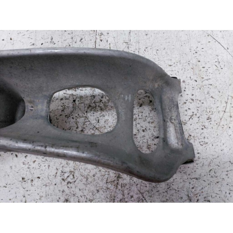 Recambio de brazo suspension inferior delantero derecho para peugeot 407 sw sport referencia OEM IAM - Gris 4