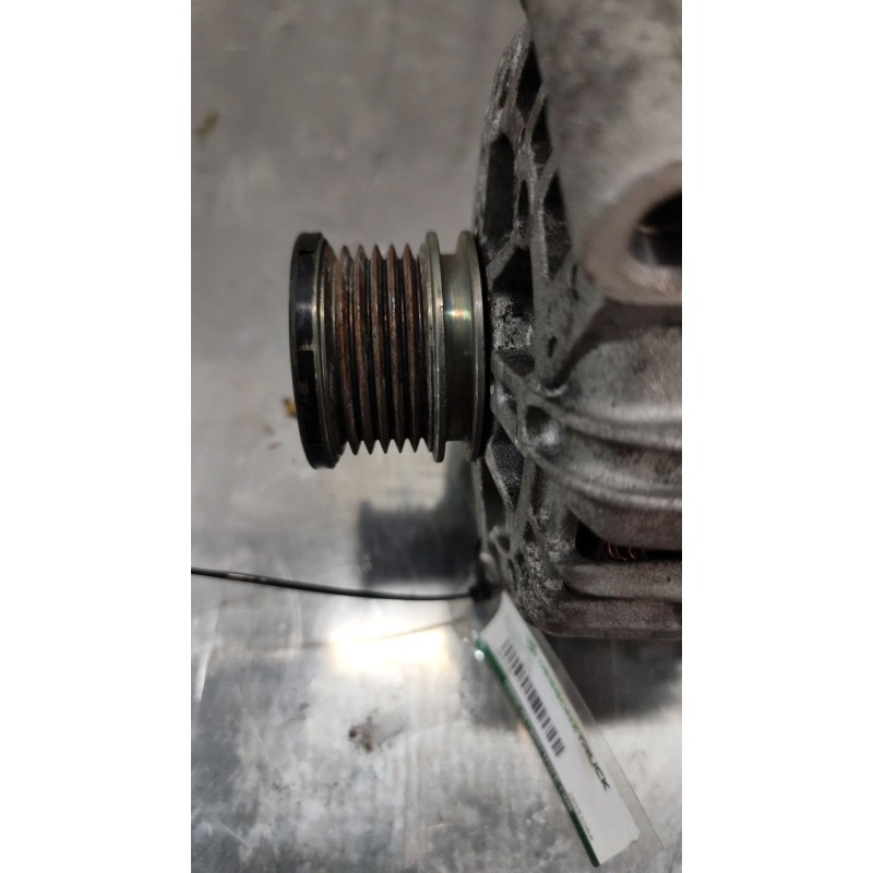 Recambio de alternador para peugeot 308 1.6 16v referencia OEM IAM 2605106A  TG12C059