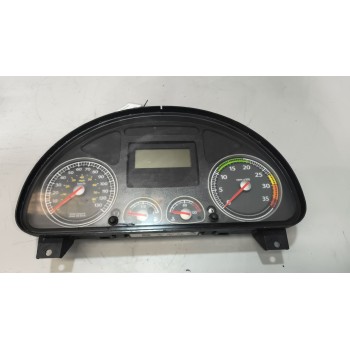 Recambio de cuadro instrumentos para iveco eurocargo 05.03  fki 100 e tráfico urbano referencia OEM IAM 5801405209  