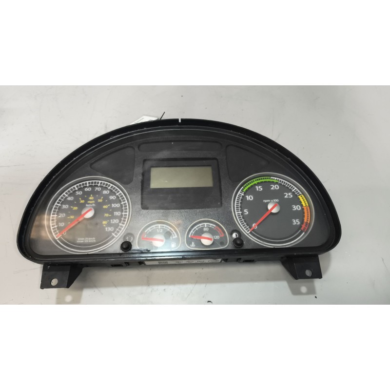 Recambio de cuadro instrumentos para iveco eurocargo 05.03  fki 100 e tráfico urbano referencia OEM IAM 5801405209  