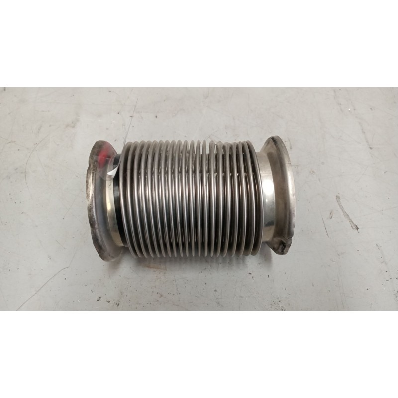 Recambio de flector tubo escape para iveco eurocargo 05.03  5.9 diesel referencia OEM IAM 504105923 5802009667 5801282685