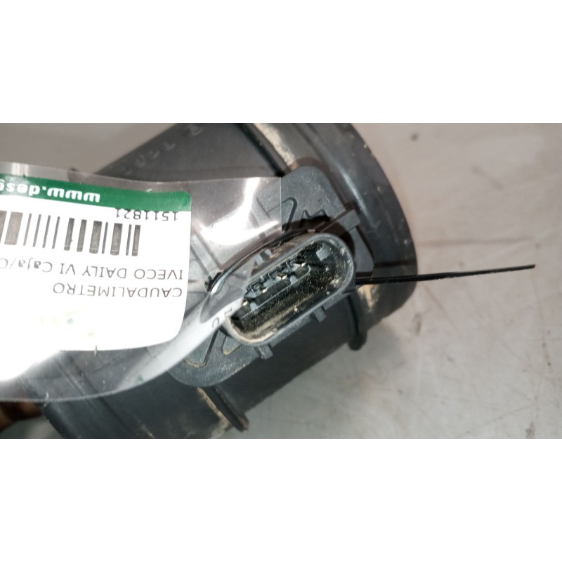 Recambio de caudalimetro para iveco daily vi caja/chasis 35s16, 35c16, 40c16, 50c16, 60c16, 65c16, 70c16 referencia OEM IAM 5802 - Blanco 3