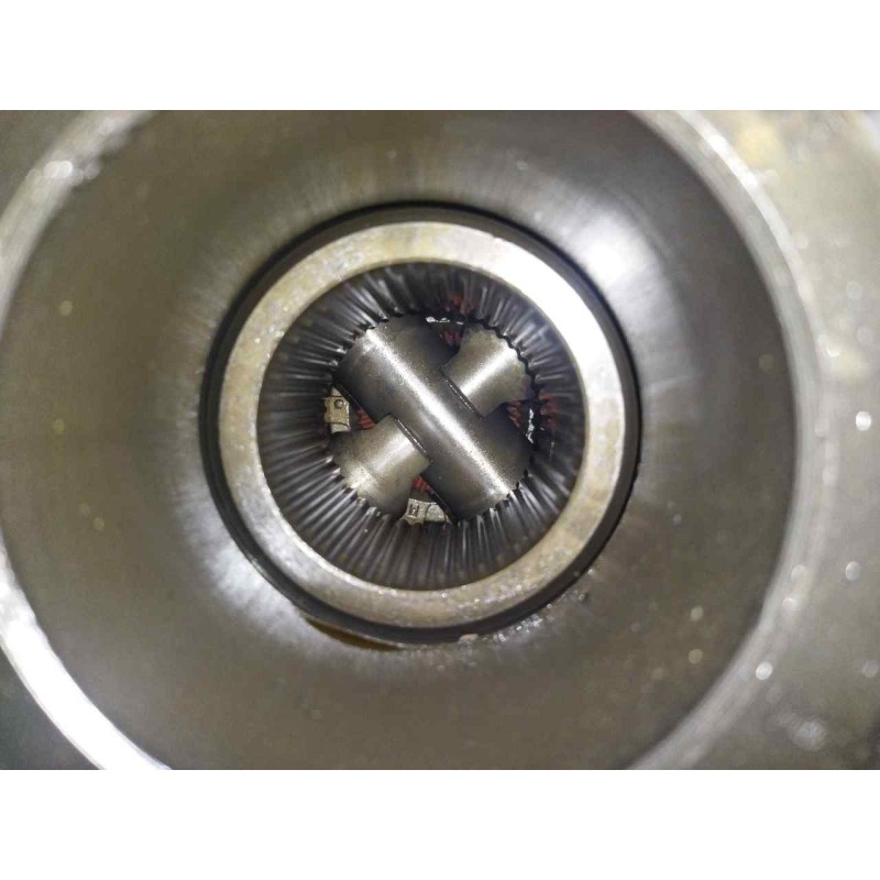Recambio de grupo para renault serie t fg 4x2 cabina high-sleeper referencia OEM IAM MS17X 20836784 RATIO:14X37/1/264 - Blanco 4