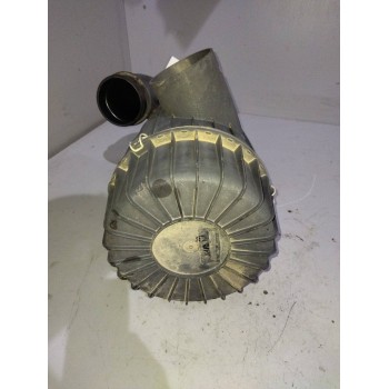 Recambio de filtro aire para iveco daily combi referencia OEM IAM 504154699  
