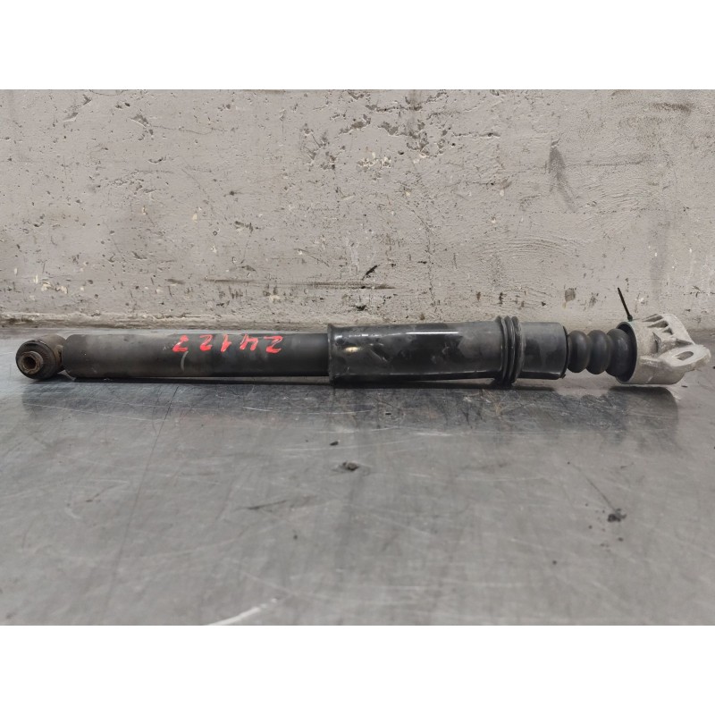 Recambio de amortiguador trasero derecho para peugeot 308 1.6 16v referencia OEM IAM   