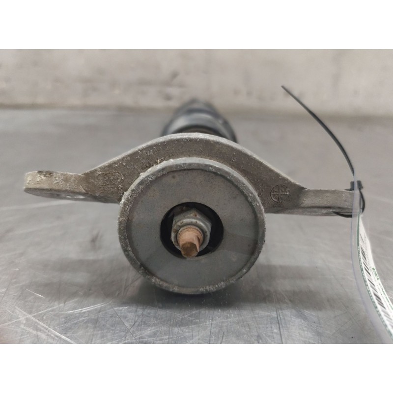 Recambio de amortiguador trasero derecho para peugeot 308 1.6 16v referencia OEM IAM - Granate 3